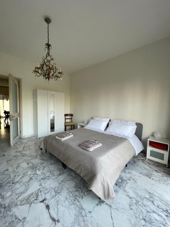 Lt Sax Apartment Bari Ngoại thất bức ảnh